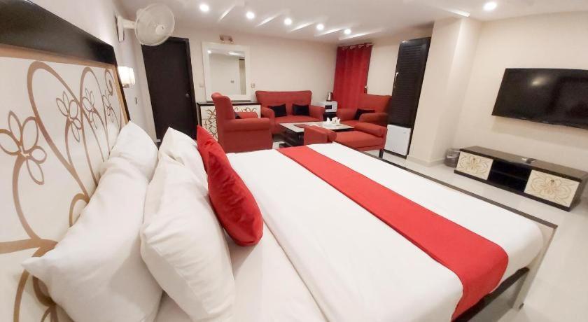 Hotel Mairona Gulberg 라호르 외부 사진